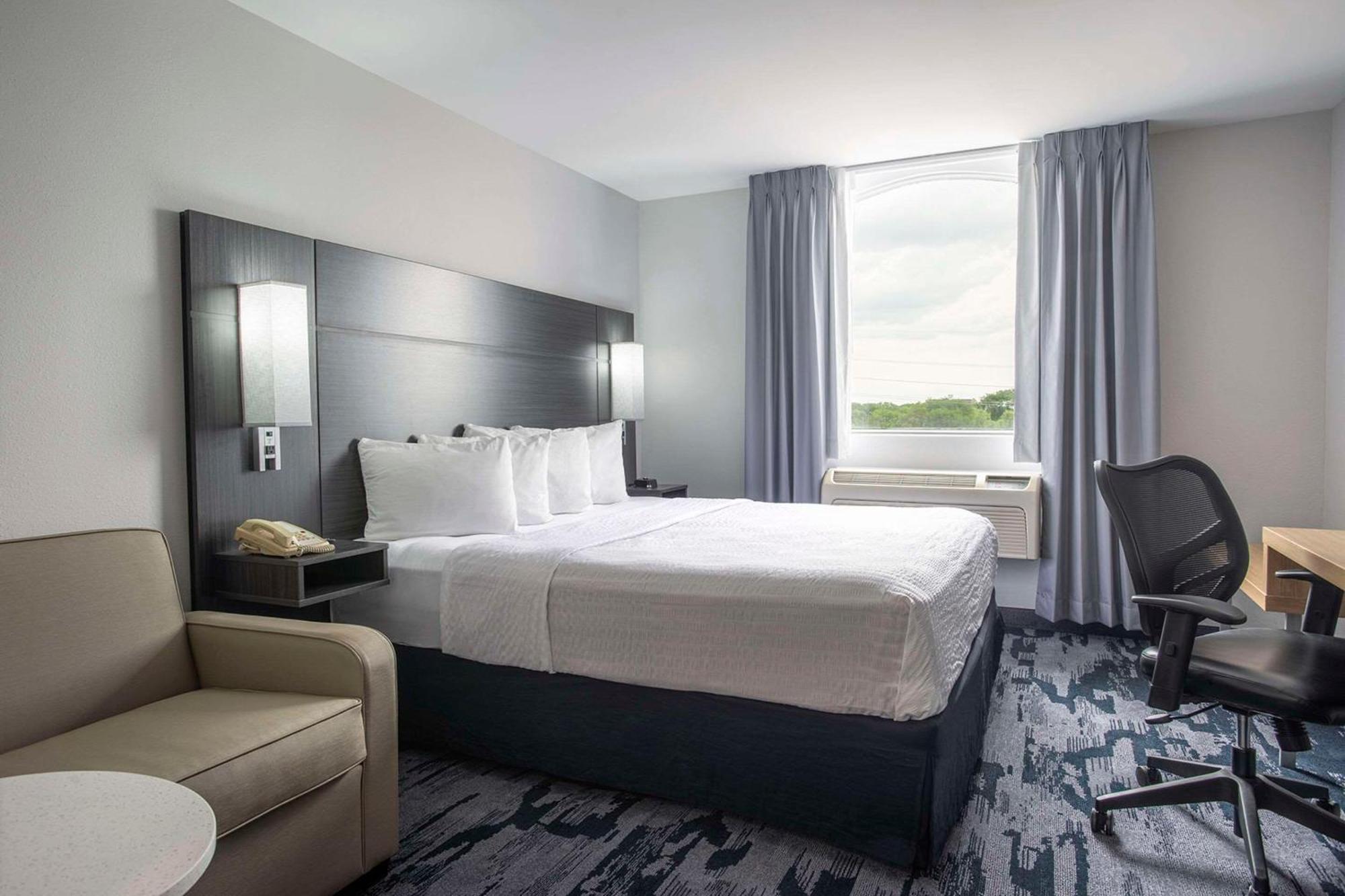 Quality Inn & Suites Winnipeg Kültér fotó